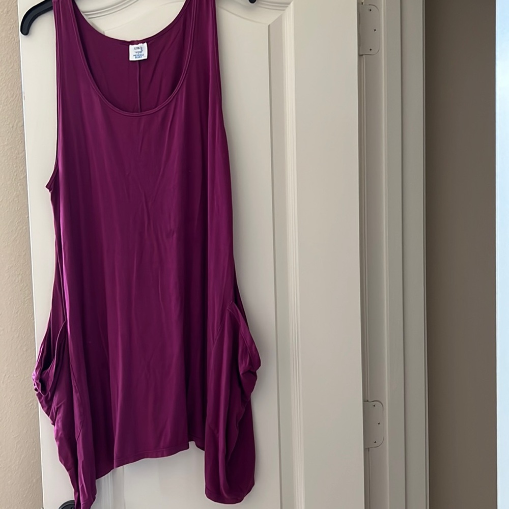 Gypsy /hippie Mexicali Blues plum long tank with pockets and scoop neck